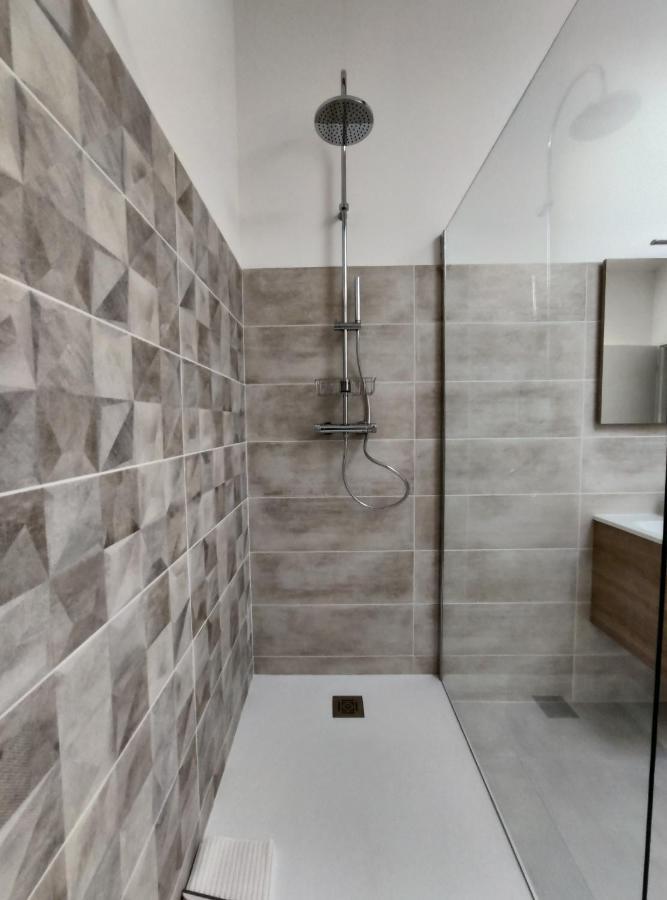 Apartamento Colormix 3 Etoiles - 95M2 Plein Centre - Ensoleille Climatise Mèze Exterior foto
